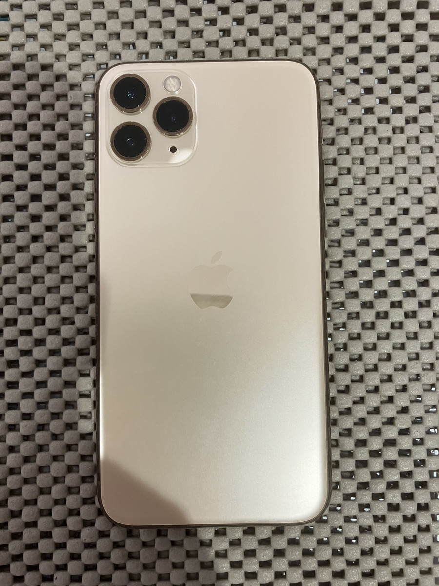 iPhone11Pro 256GB 中古  au○ SIMロック無し【COCO東急プラザ蒲田店】