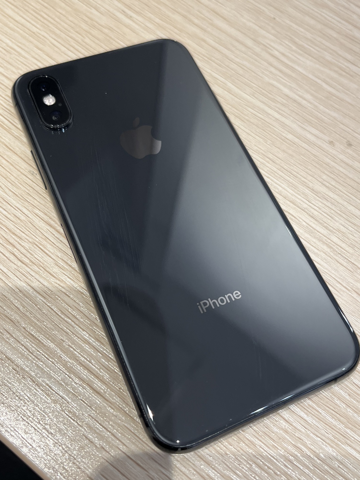 iPhoneXS・256GB・docomo・ネット制限○【天神地下街店】