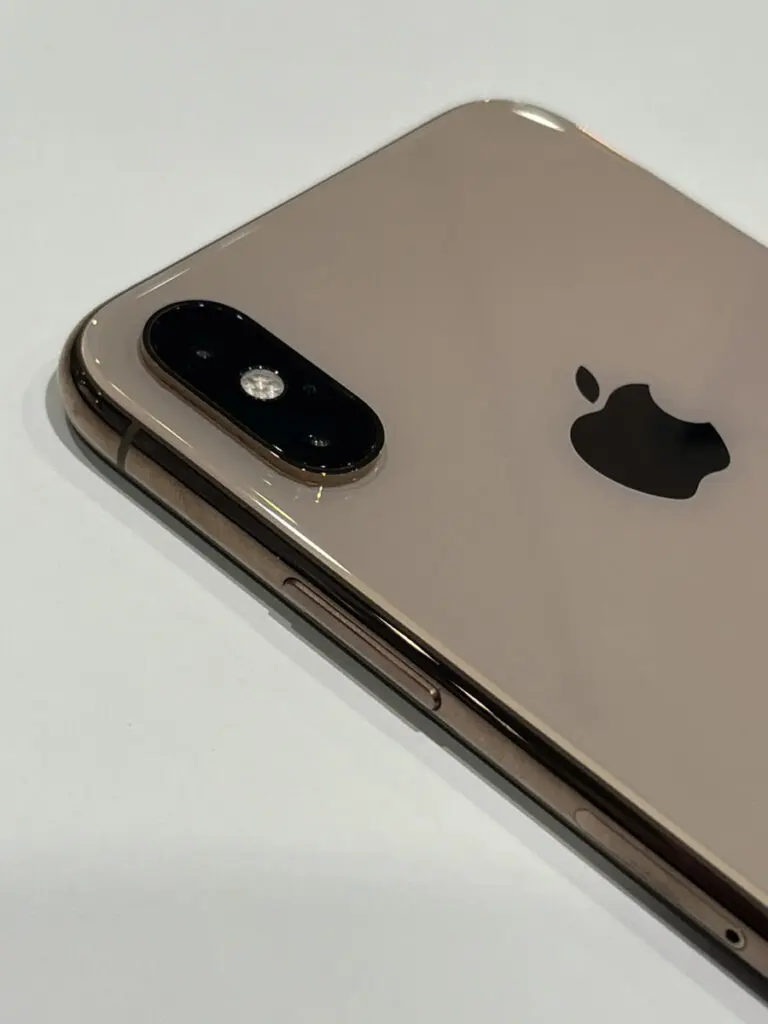 iPhoneXS 256GB ゴールド SIMフリー 中古【横浜ビブレ店】 - スマホ・Android・iPhone高価買取のクイック