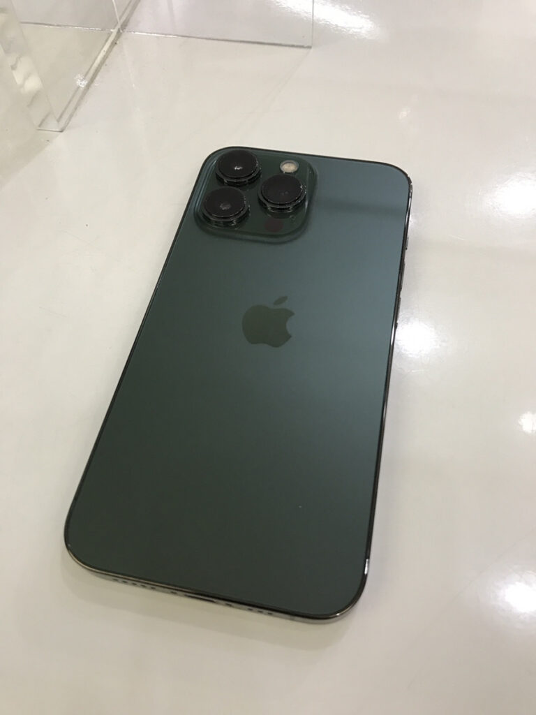 iPhone修理工房 iphone  iphone13pro 買取　新品　査定　買取　査定　川崎　スマホ 故障品  docomo キャリア 端末 SIMフリー KDDI 楽天 Softbank 256GB 中古品 グリーン 黒点 汚れ 画面割れ 液晶