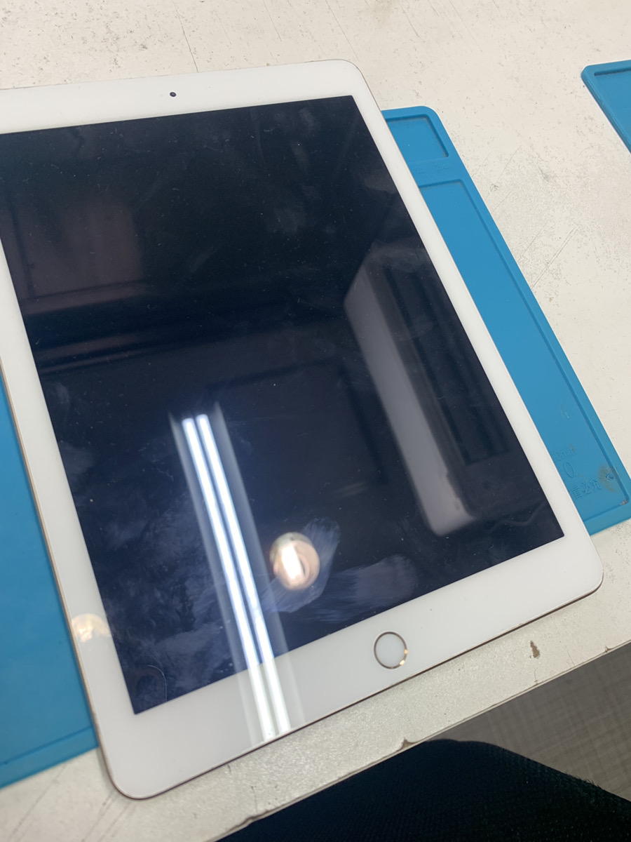 iPad 第5世代 Wi-Fi+Cellular 32GB 買取実績報告【練馬店】