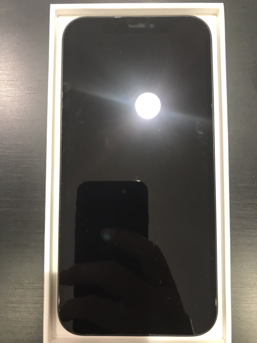 iPhone12 128GB 中古 箱あり付属品なし au〇【COCO東急プラザ蒲田店】