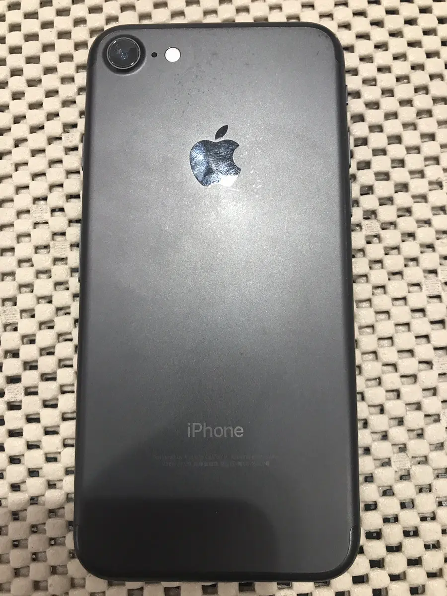 iPhone - 【新品】iPhone7  32ギガ❗️3月末で処分いたします❗️ 中古 iPhone 7シリーズ】バッテリー80%以上・安心保証付き｜お得