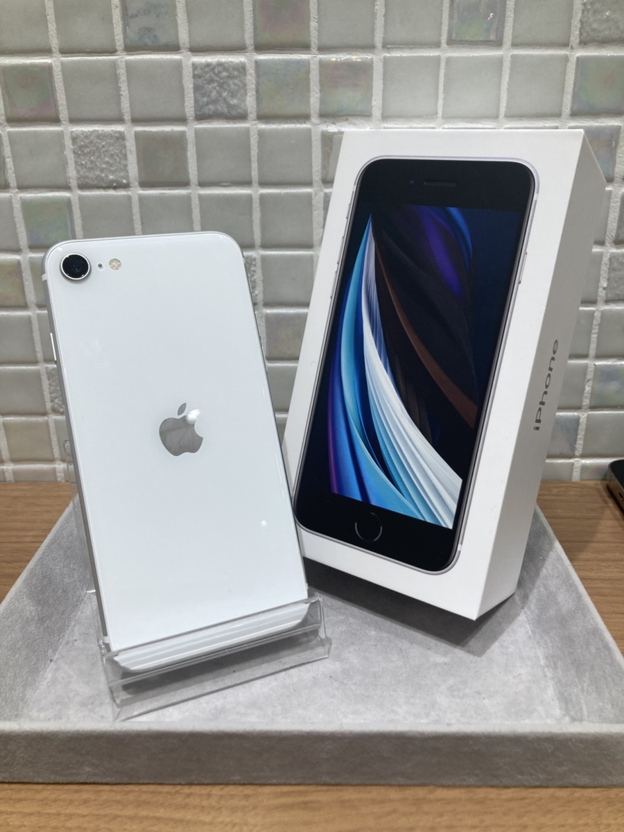 iPhoneSE第2世代 128GB ホワイト 中古箱あり付属品未使用 SIMフリー【錦糸町PARCO店】