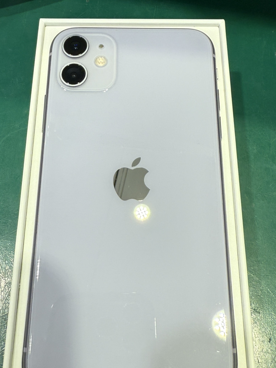 iPhone11 64GB パープル SIMフリー 中古【横浜ビブレ店】