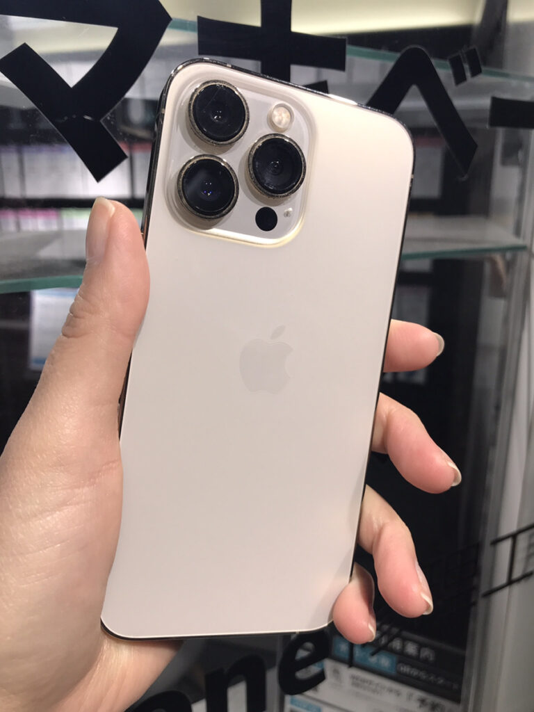 iphone iphone13Pro 買取　新品　未開封　査定　買取　査定　川崎　スマホ　512GB　ゴールド　グリーン　残債　分割　綺麗　減額　満足　iPhone修理工房　川崎日航店　日航ホテル　買取　買取クイック　docomo Softbank　KDDI　au　中古品　黒点　傷　カメラモード　写真　レンズ　