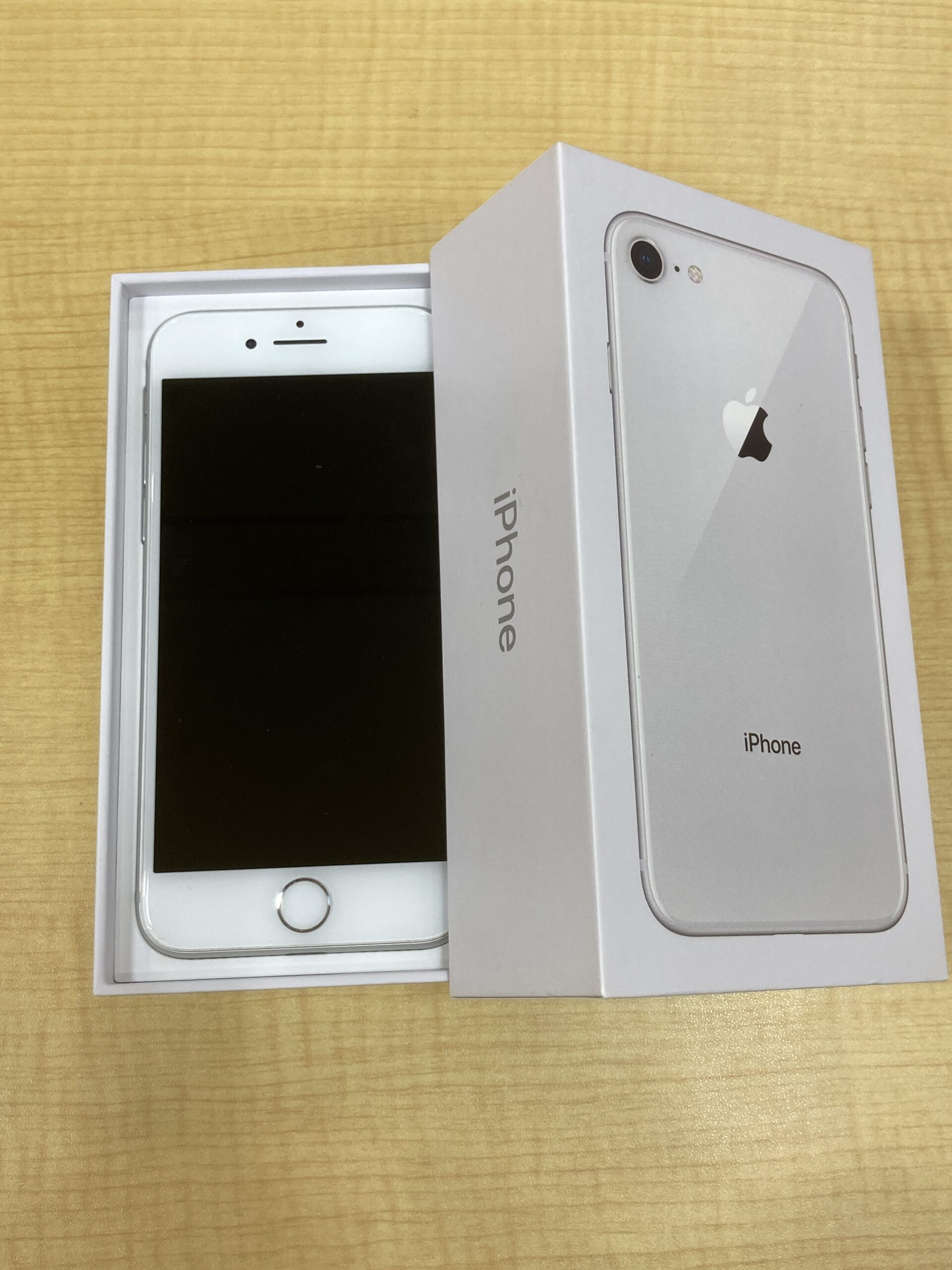 iPhone8 64GB SoftBank◯ SIMロックなし 中古【平塚店】