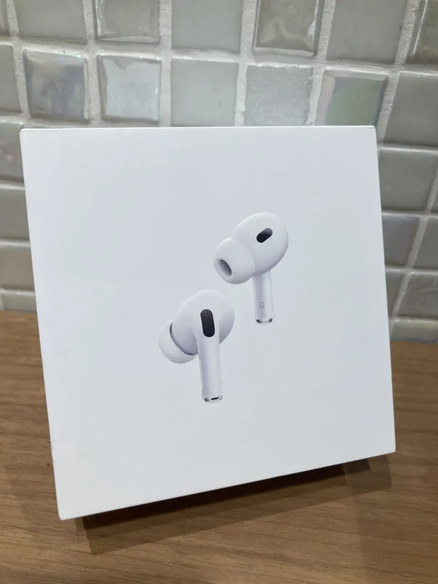 完動品Apple AirPods 第2世代　値下げ Amazon.co.jp: 【整備済み品】 Apple AirPods (第2世代) with