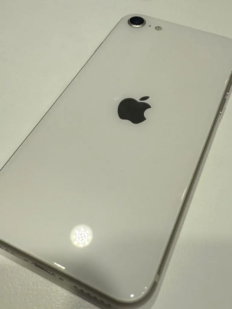 iPhone - iPhoneSE3/64G/ホワイト Amazon.com: Apple iPhone SE 3rd Gen, 64GB, Starlight