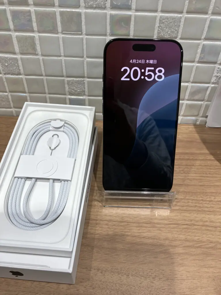 iPhone 16 ProとiPhone 16 Pro Max - Apple（日本）