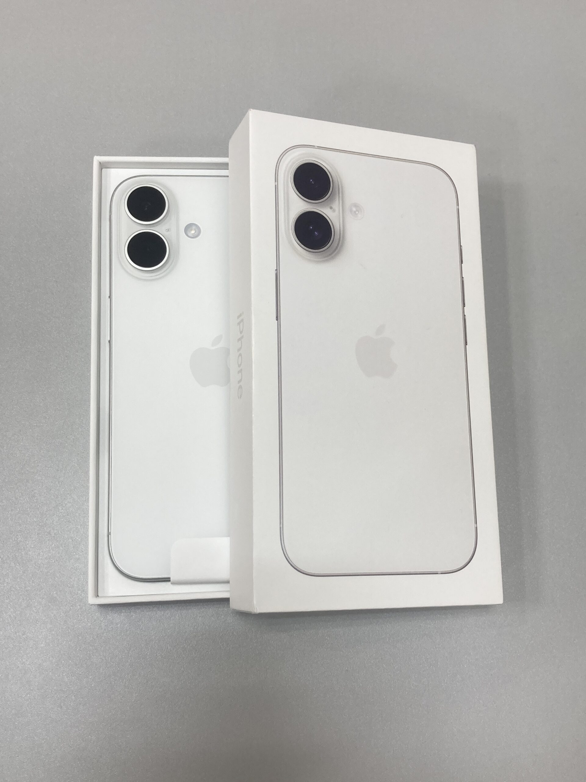 iPhone16 256GB 新品開封済み AppleSIMフリー 【平塚店】