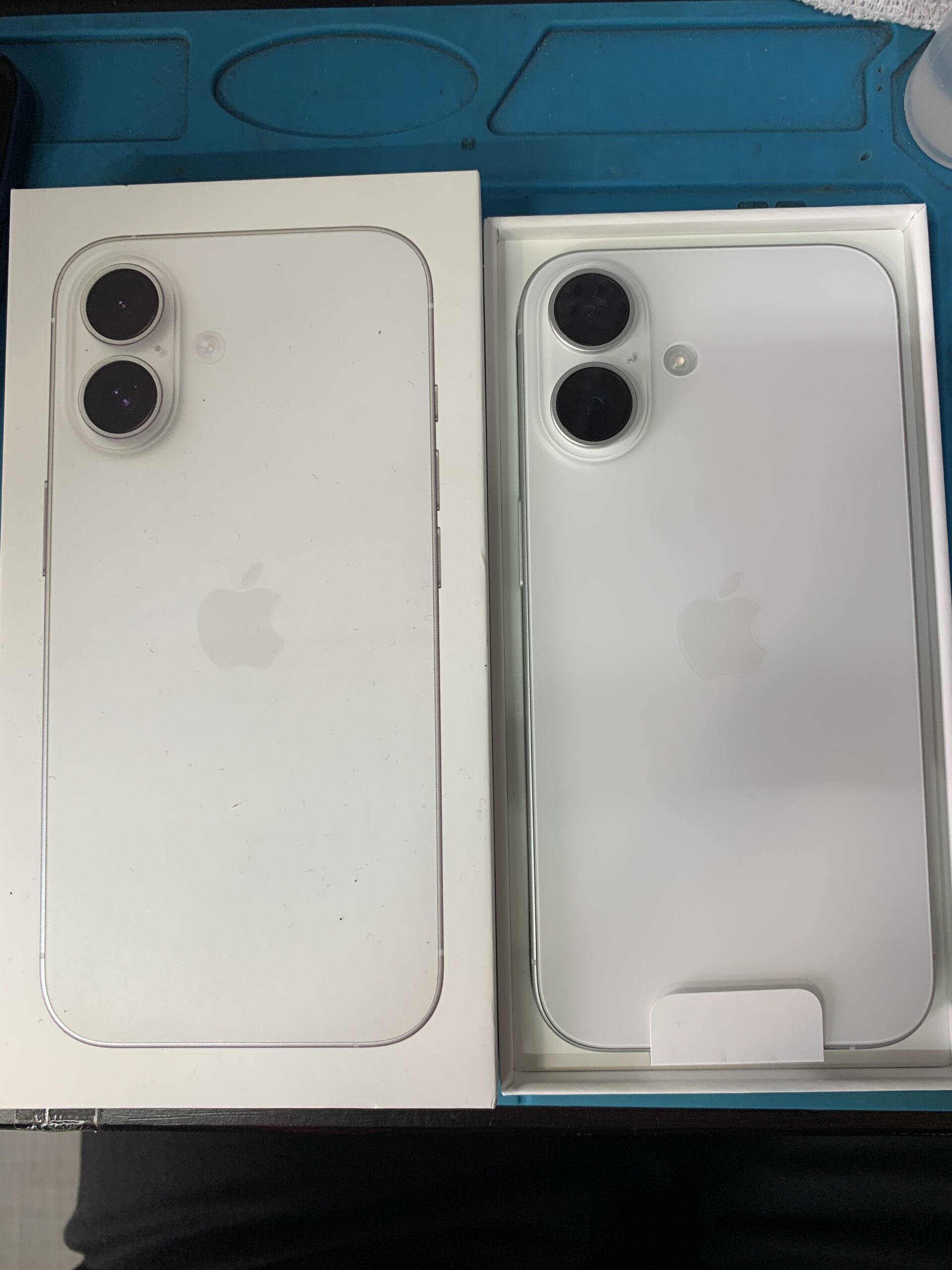 iPhone16
