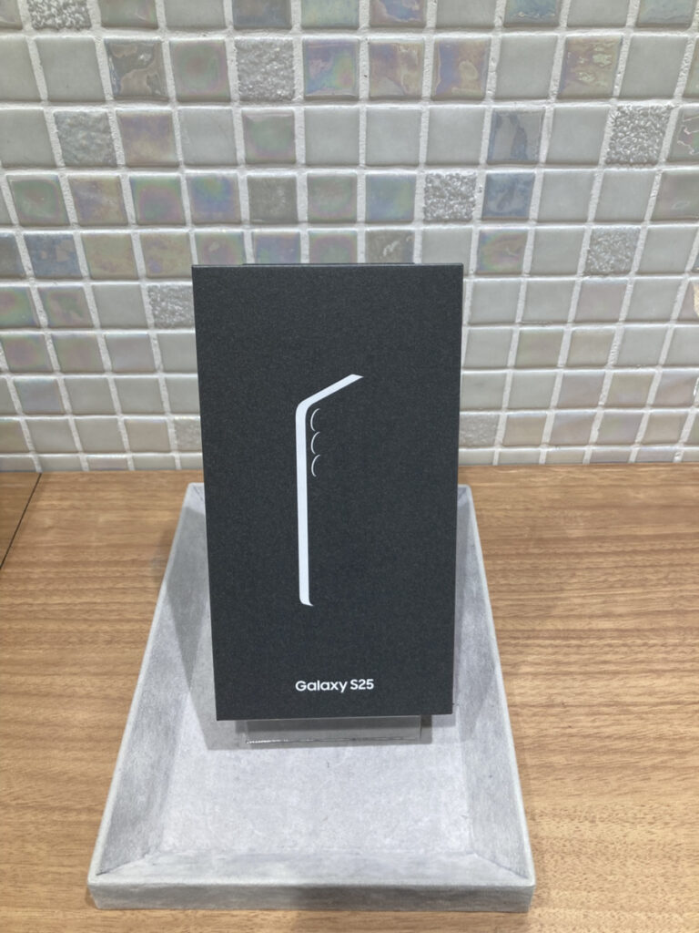 Galaxy S25 256GB 利用判定ー 新品未開封 箱に凹凸,傷あり【錦糸町PARCO店】