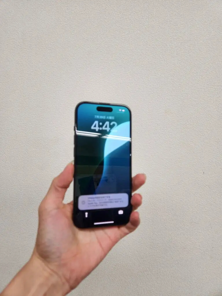 iPhone 15 ブラック 本体 256GB SIMフリー Apple iPhone 15 256GB SIMフリー [ブラック] 価格比較 - 価格.com