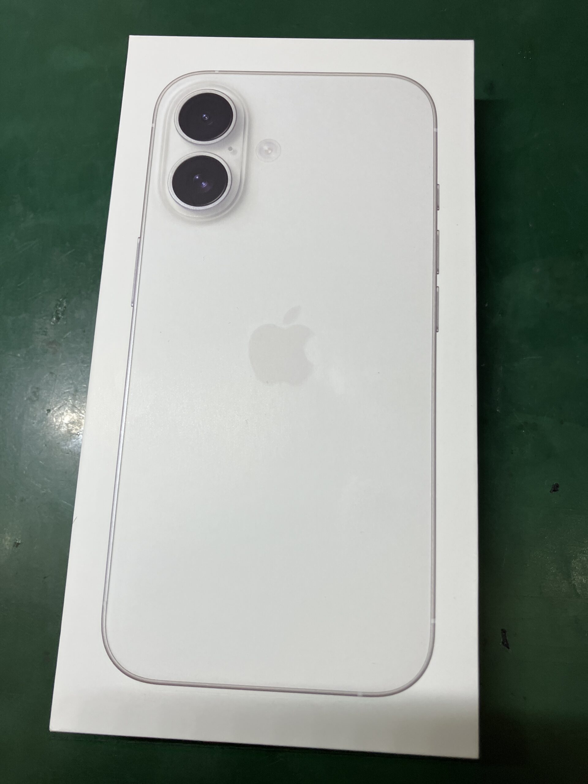 iPhone16 256GB ホワイト 新品未開封 AppleSIMフリー