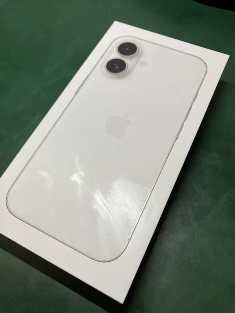 「数量限定 在庫処分セール」 iPhone16 256GB スマホ - AppleSIMフリー 新品未開封 ホワイト スマートフォン本体