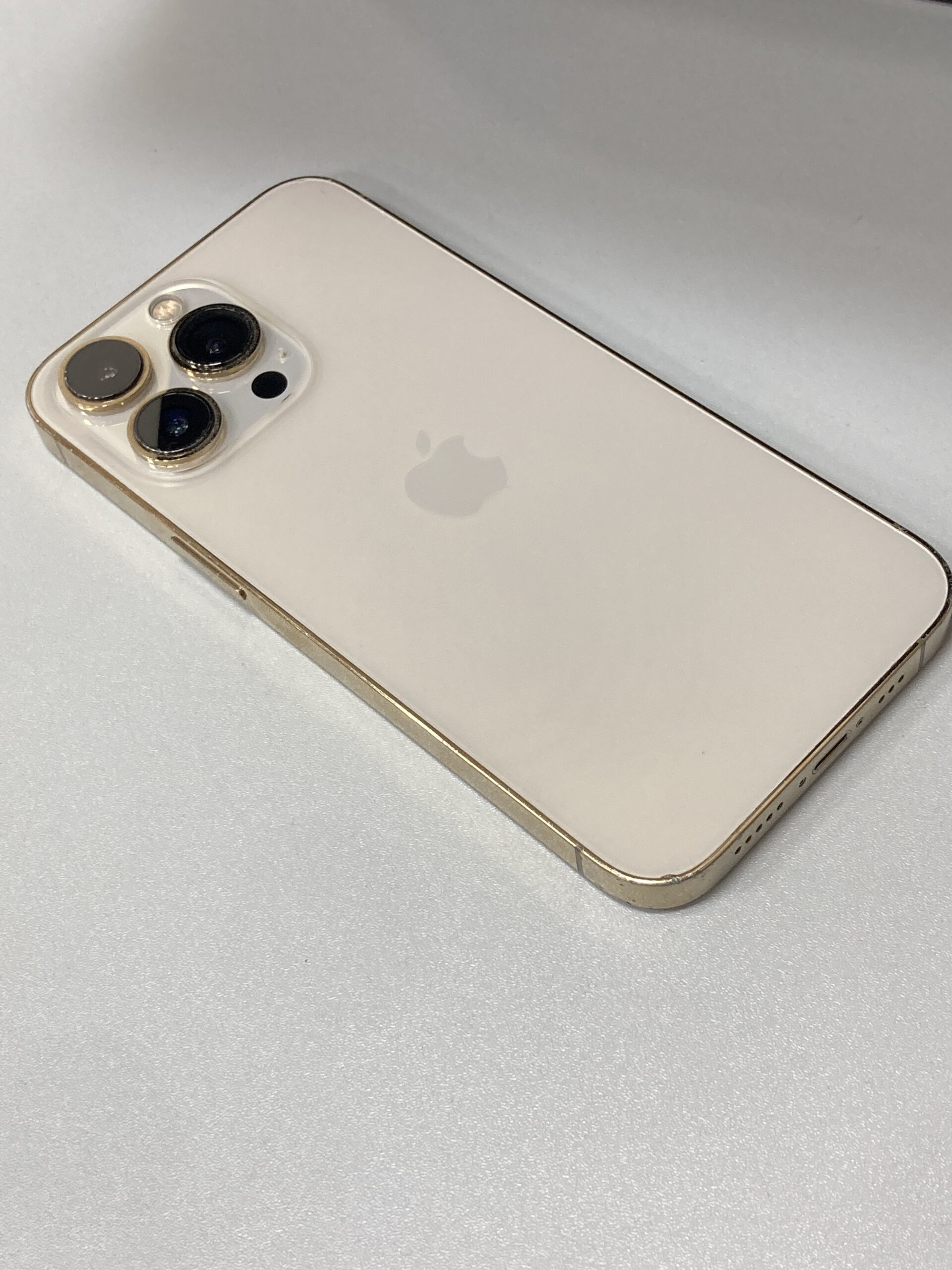 iPhone13Pro 128GB 中古 SoftBank× SIMロック無【平塚店】