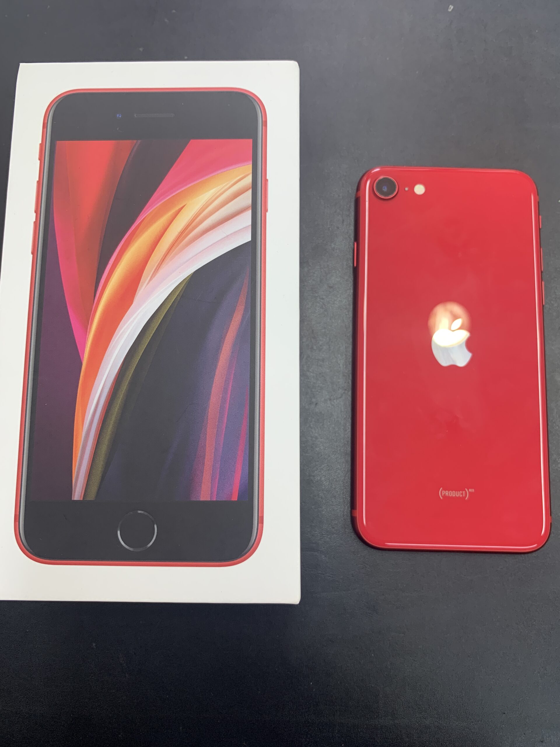 【iPhoneSE2販売中‼︎】コスパ抜群の人気モデルとお得にゲット！〜練馬店〜