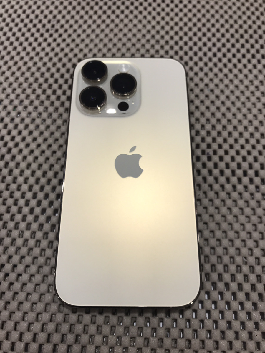iPhone14Pro 128GB 中古、本体のみ SB×【COCO東急プラザ蒲田店】