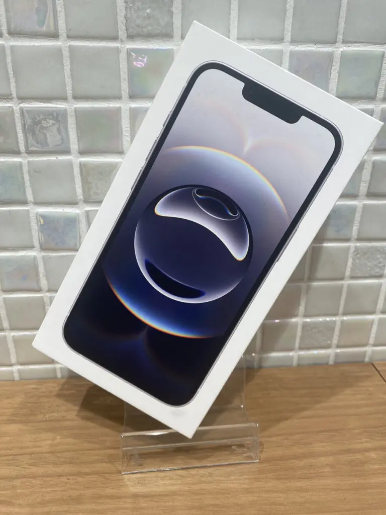 iPhone16e 128GB SB△ 新品未開封未アクティベート【錦糸町PARCO