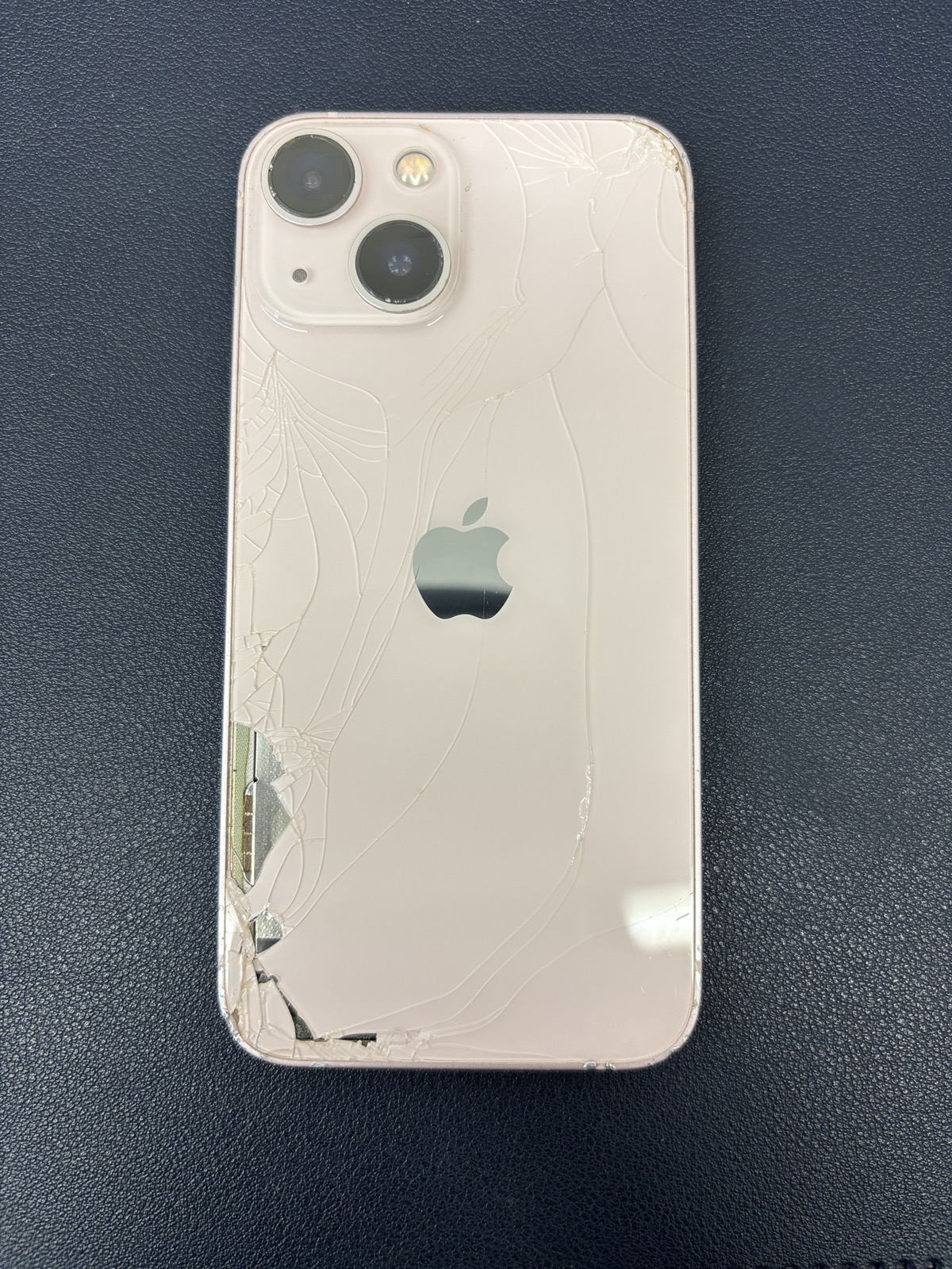 iPhone13mini 128GB スターライト Rakuten ◯ 中古 本体のみ 【新宿南口店】