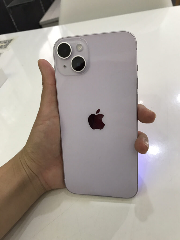iphone iphone14Plus 買取　新品　未開封　査定　買取　査定　川崎　スマホ　128GB　ブルー　グラファイト　パープル　シルバー　ホワイト　グリーン　残債　分割　綺麗　減額　満足　iPhone修理工房　川崎日航店　日航ホテル　買取　買取クイック　docomo Softbank　KDDI　au　中古品　黒点　傷　カメラモード　写真　レンズ　サービス　バッテリー　劣化　美品　ケース跡