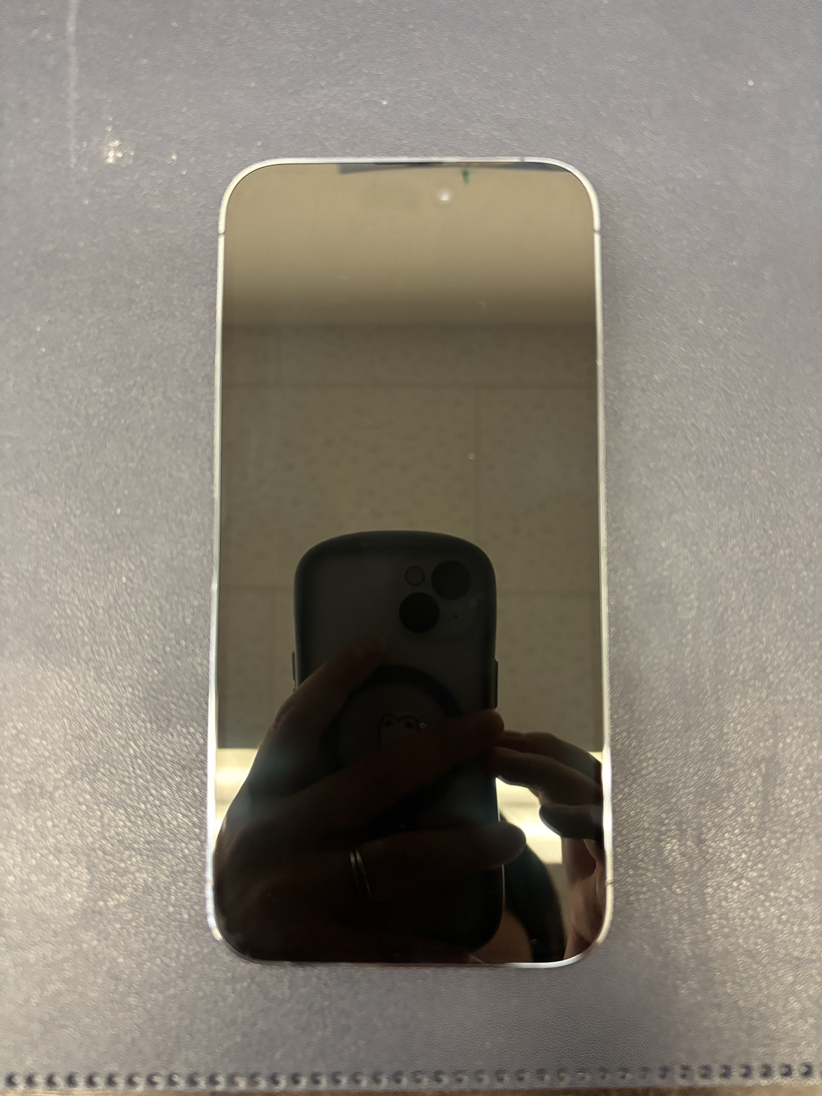 iPhone14ProMax 128GB ディープパープル au ◯ 展示品 中古 本体のみ 【新宿南口店】