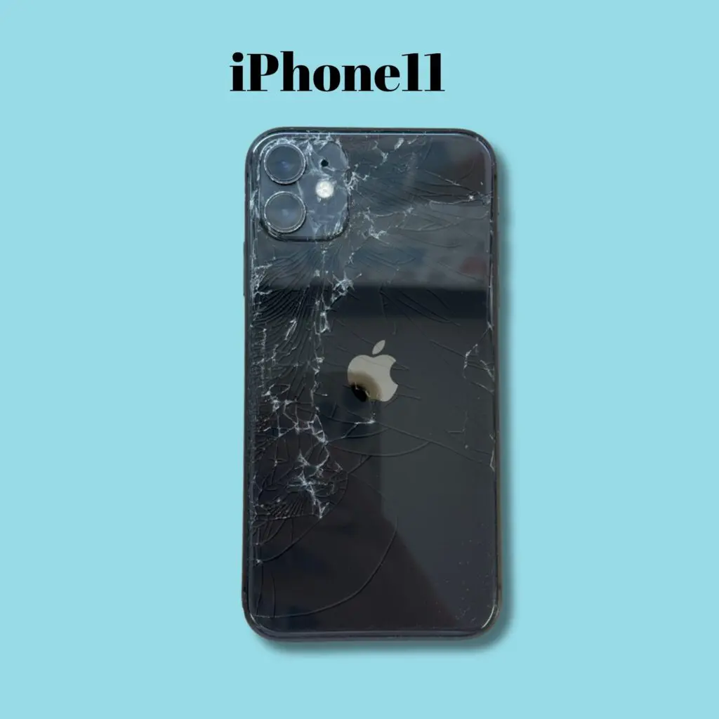 iPhone11 ブラック 64GB 本体 水没 ジャンク iPhone11 64GB ブラック docomo◯ ジャンク品【町田店