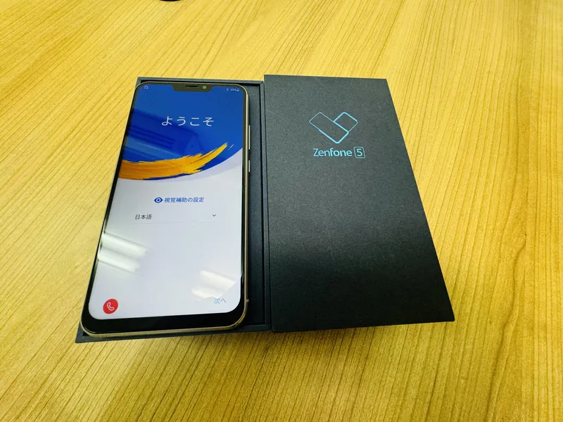 Zenfon5/64GB SIMフリー 中古品【所沢店】