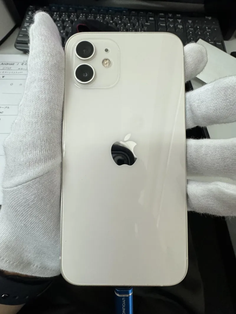 iPhone12 64GB au white 中古品 【所沢店】