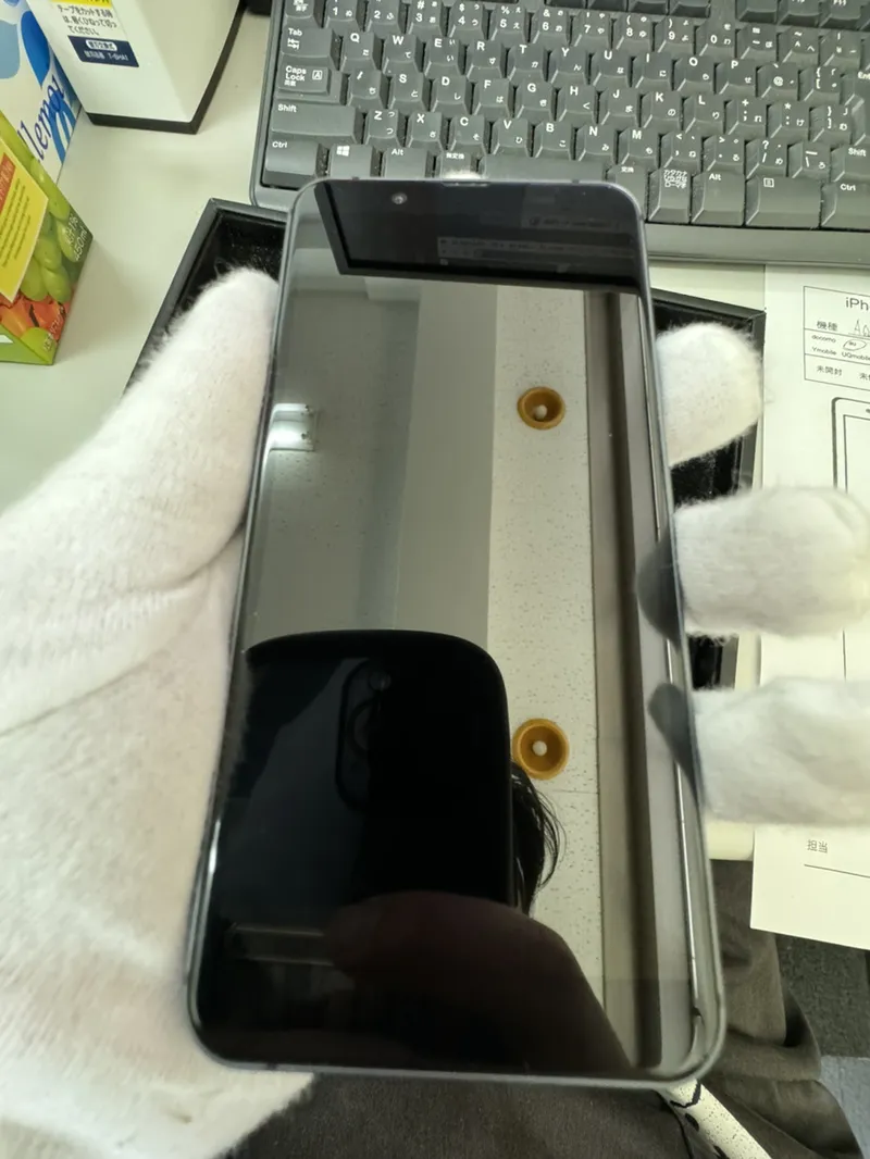 AQUOSsense3basic 32GB black au 【中古品】