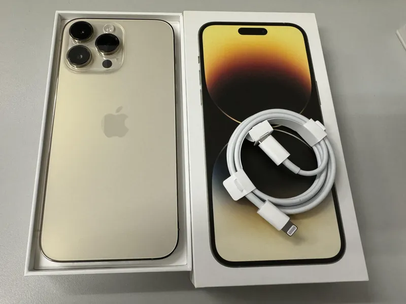 iPhone14ProMAX 256GB gold Softbank △ 中古品 【所沢店】