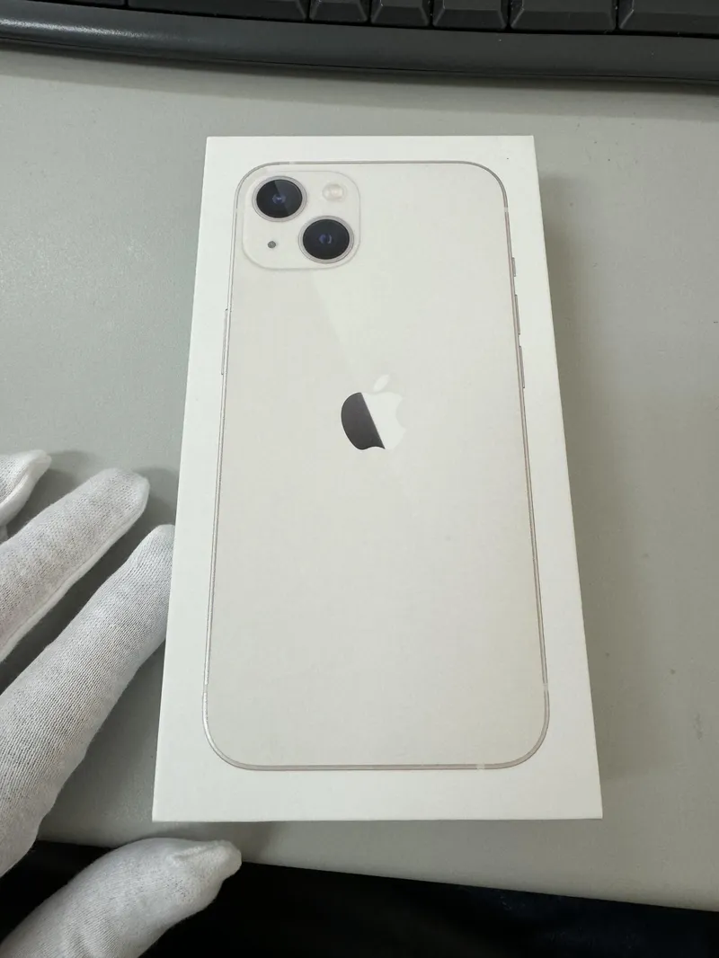 iPhone13 128GB starlight AppleSIMfree 未開封品 【所沢店】