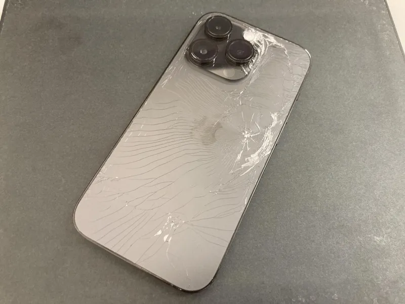 iPhone14Pro 256GB AppleSIMフリー 背面割れ 中古品【所沢店】