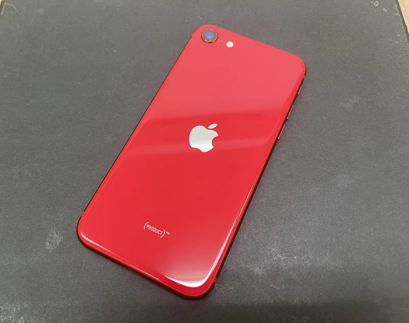 iPhoneSE2 64GB ドコモ△ 中古品【所沢店】
