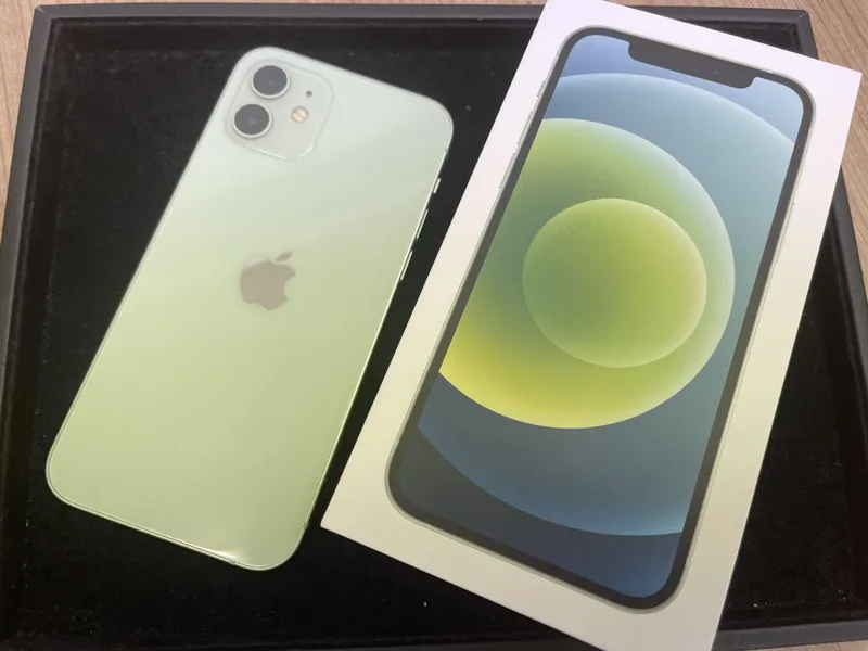iPhone12/128GB au△ 中古品【所沢店】