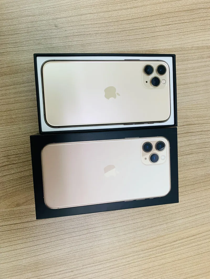 iPhone11Pro 64GB Softbank 〇 中古美品 【所沢店】