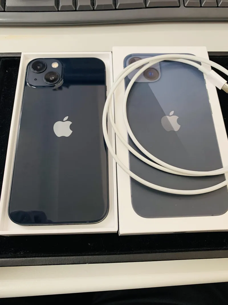 iPhone13 256GB AppleSIMフリー 新品未使用品 【所沢店】