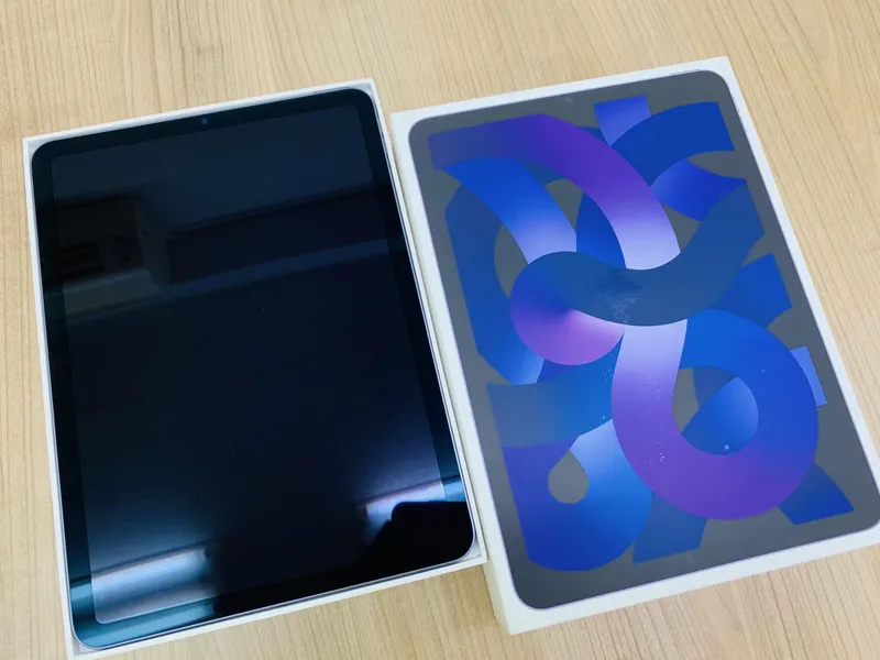 iPad Air 第五世代 Wifiモデル 256GB パープル 中古美品 Applepencil付き 【所沢店】