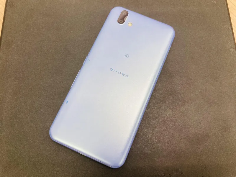 arrowsU ワイモバイル △ 中古品