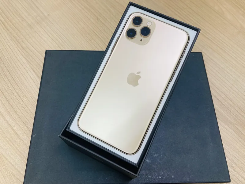 iPhone11Pro 64GB ワイモバイル △ 中古美品