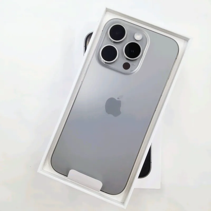 iPhone15Pro 256GB（Sランク △判定）