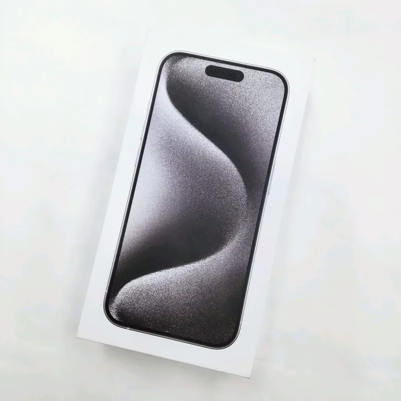 iPhone15Pro 256GB（Sランク）