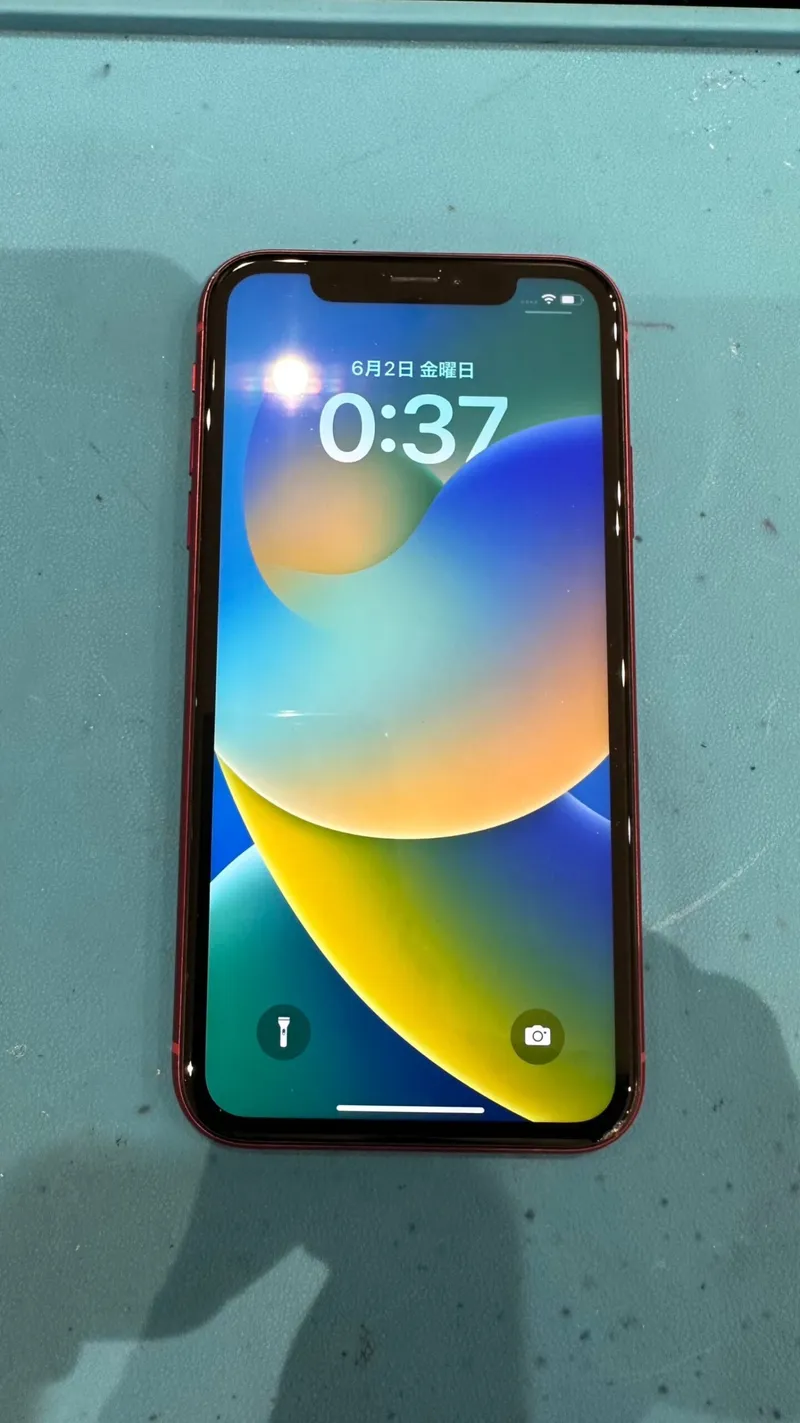 iPhoneXR 64GB レッド au○ SIMロック解除済み【なんばウォーク店】