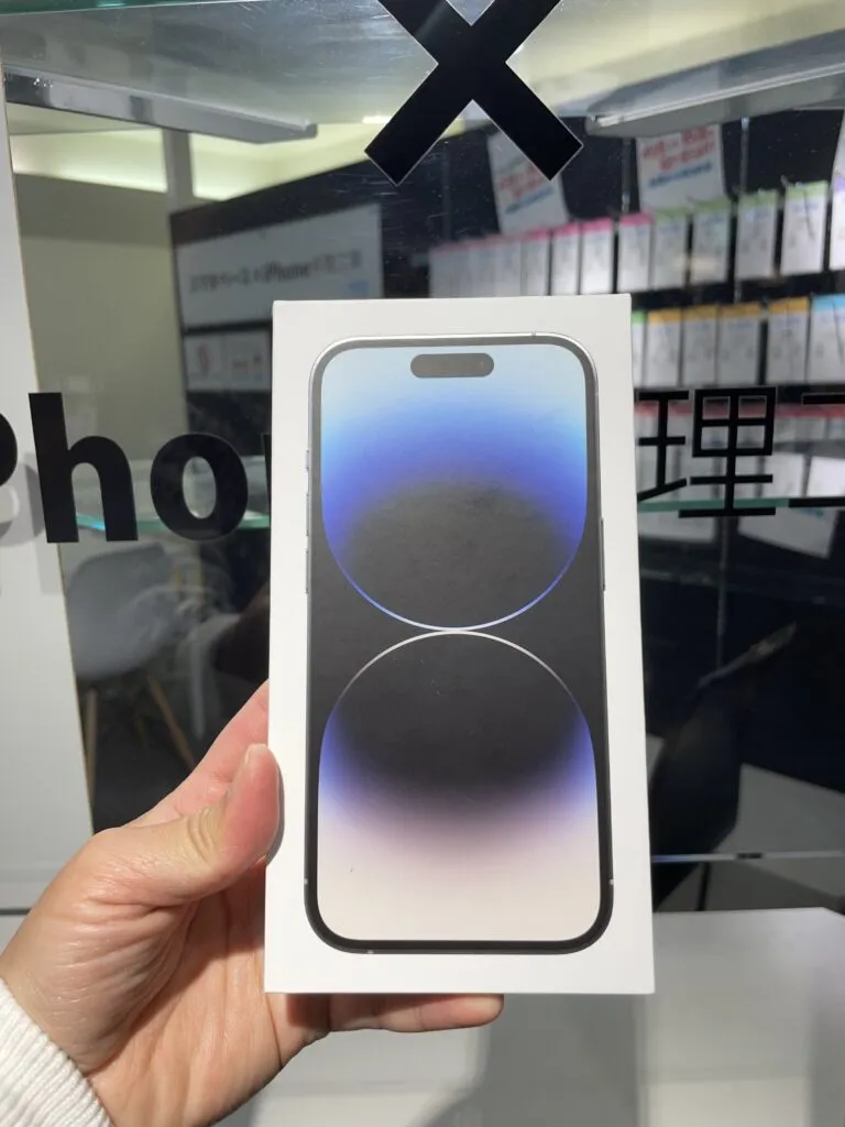 iPhone本体