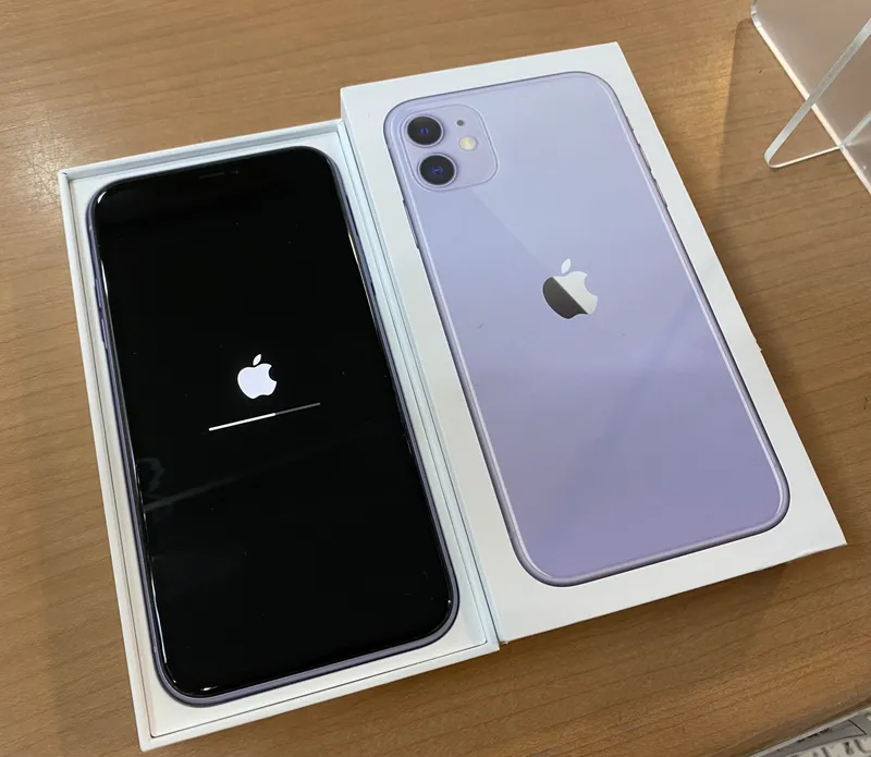 iPhone11 64GB パープル 中古品 (本厚木）