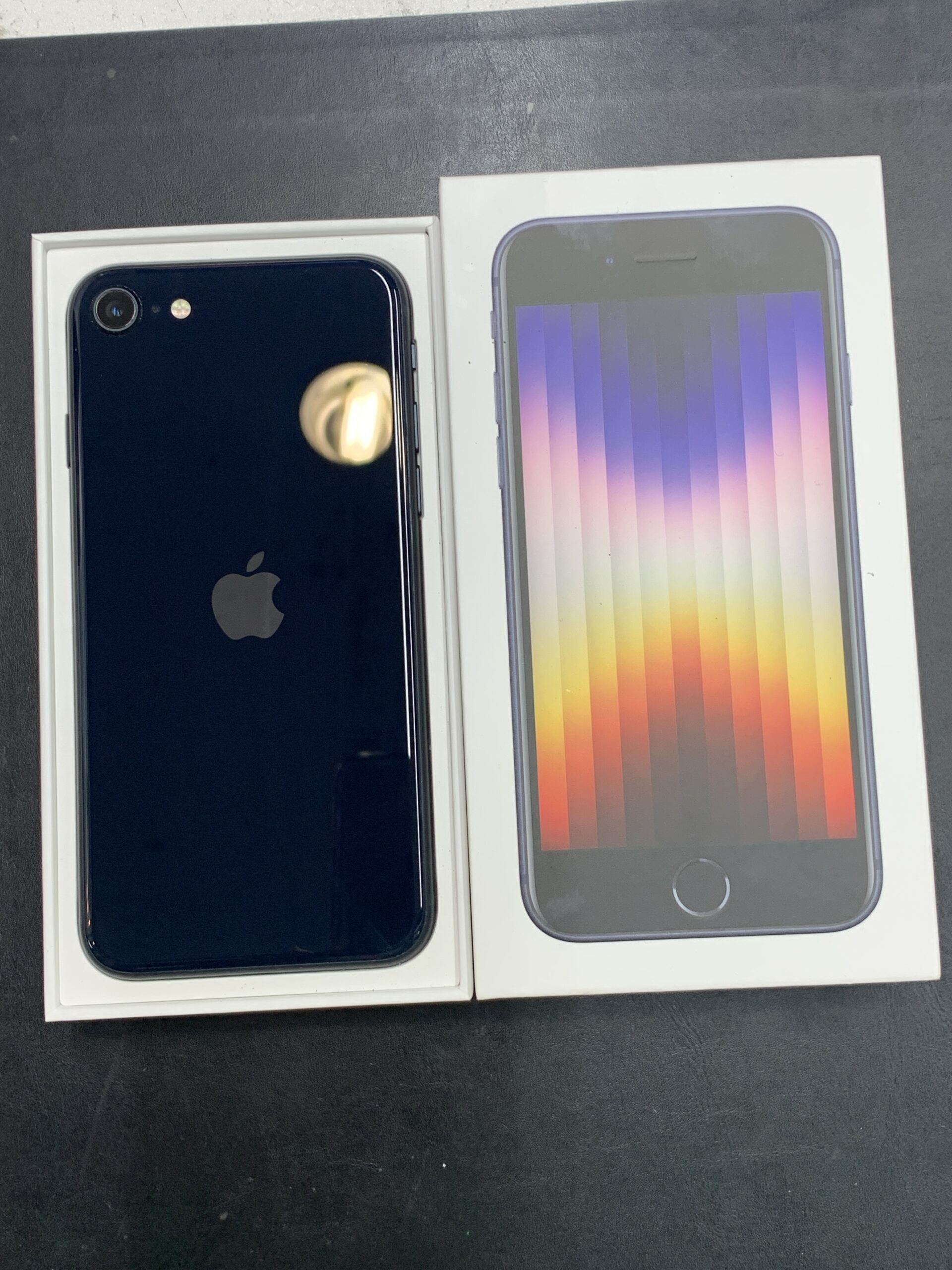 iPhoneSE3の買取ポイントと高く売れるコツ【練馬店】