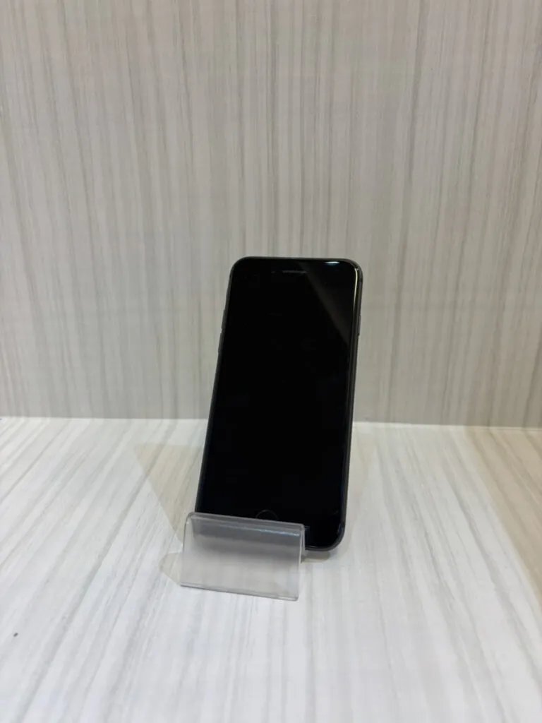 iphone8前面