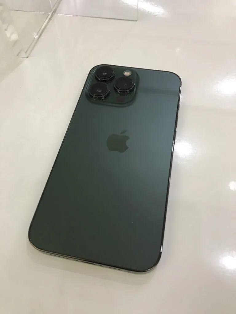 iPhone修理工房 iphone iphone13pro 買取 新品 査定 買取 査定 川崎 スマホ 故障品 docomo キャリア 端末 SIMフリー KDDI 楽天 Softbank 256GB 中古品 グリーン 黒点 汚れ 画面割れ 液晶