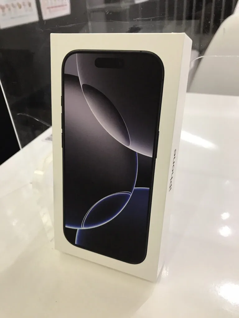 iPhone修理工房 iphone iphone16pro 買取 新品 査定 買取 査定 川崎 スマホ 故障品 ホワイト docomo キャリア 端末 SIMフリー KDDI 楽天 Softbank 512GB 新品未開封